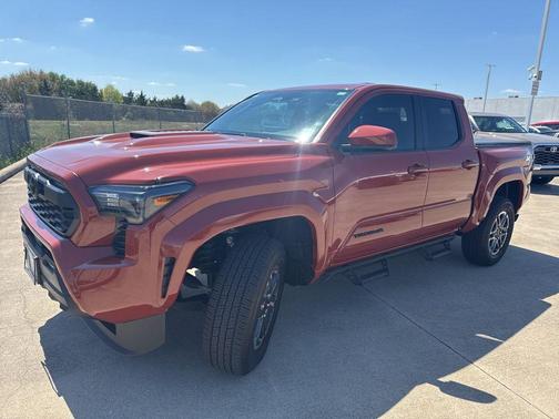 2025 Toyota Tacoma TRD Sport
