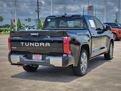 2023 Toyota Tundra Hybrid Capstone