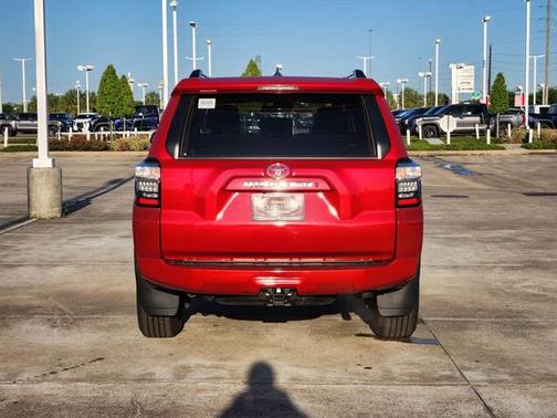 2024 Toyota 4Runner SR5