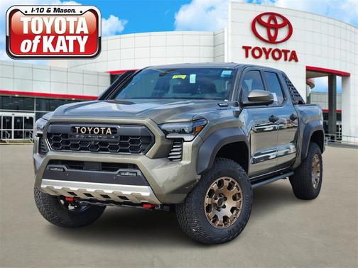 2025 Toyota Tacoma Hybrid Trailhunter