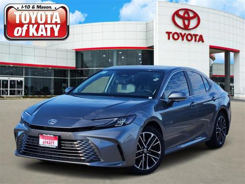 2025 Toyota Camry XLE