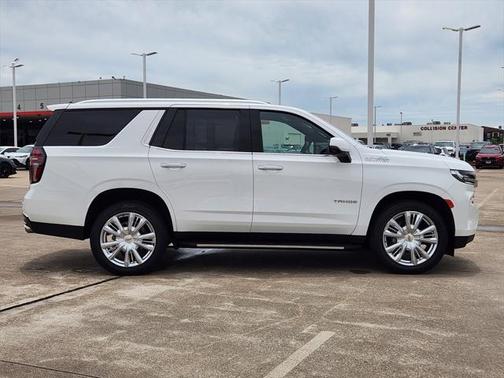 2023 Chevrolet Tahoe 4WD High Country
