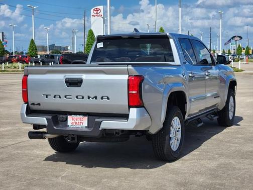 2025 Toyota Tacoma SR5