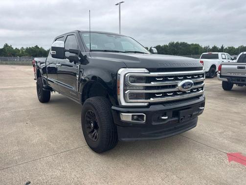Agate Black Metallic 2024 Ford F-250 Platinum