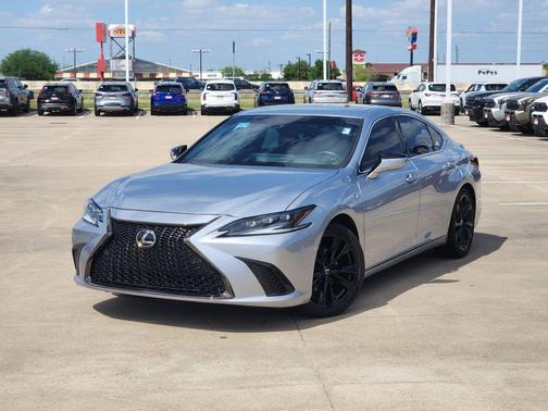 Iridium 2022 Lexus ES 350 F Sport