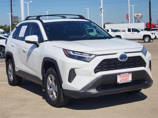 2022 Toyota RAV4 Hybrid XLE