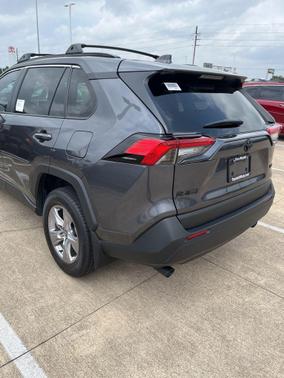 Magnetic Gray Metallic 2025 Toyota RAV4 XLE