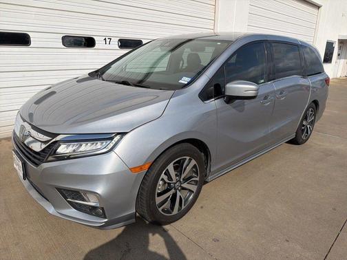 2019 Honda Odyssey Elite