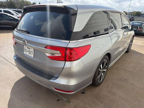 2019 Honda Odyssey Elite