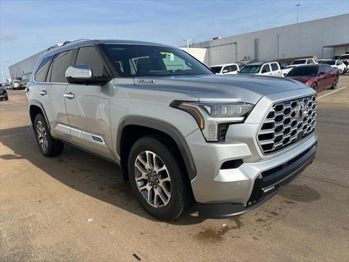 2025 Toyota Sequoia Base