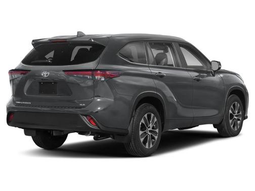 2025 Toyota Highlander XLE