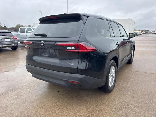 2025 Toyota Grand Highlander XLE