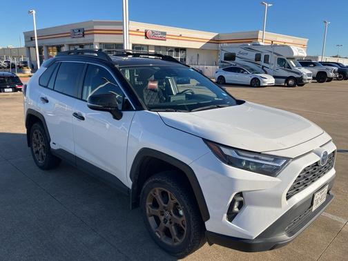 2024 Toyota RAV4 Hybrid Woodland Edition