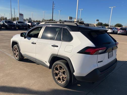 2024 Toyota RAV4 Hybrid Woodland Edition