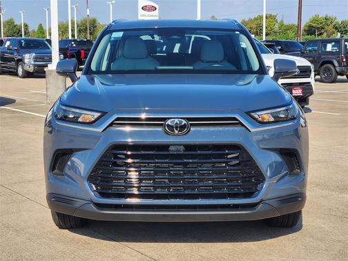 2025 Toyota Grand Highlander XLE