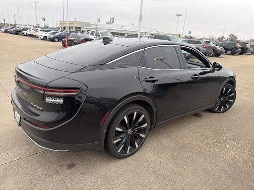 2023 Toyota Crown Platinum