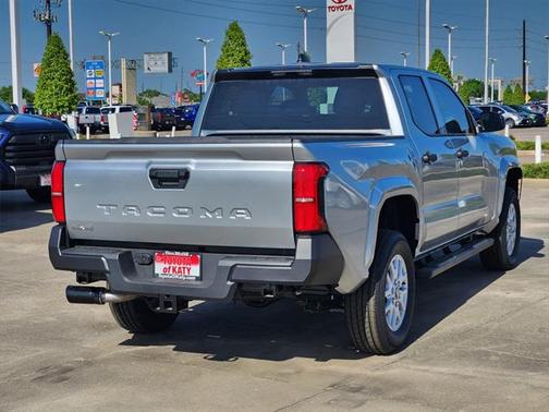 2025 Toyota Tacoma SR