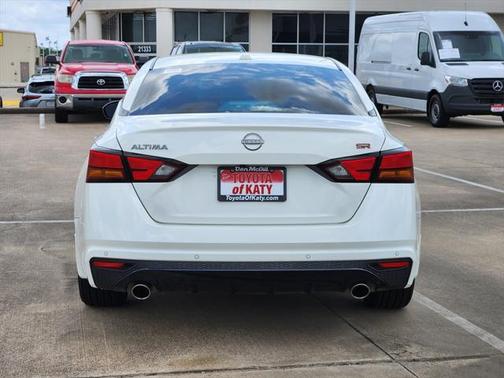 2024 Nissan Altima SR FWD