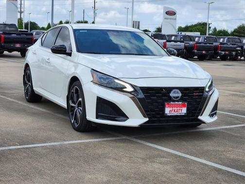 2024 Nissan Altima SR FWD
