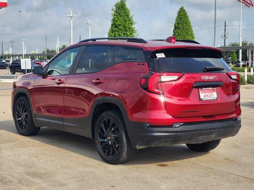 Volcanic Red Tintcoat 2024 GMC Terrain SLE