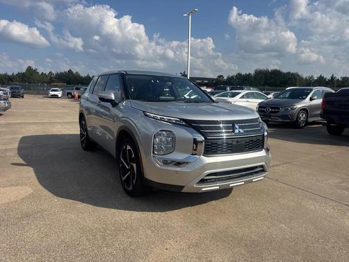 2024 Mitsubishi Outlander SE 2.5 2WD