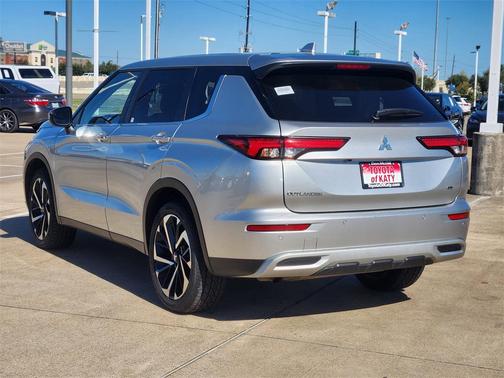 2024 Mitsubishi Outlander SE 2.5 2WD