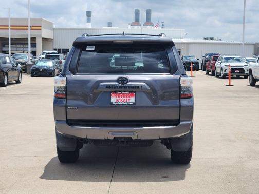 Magnetic Gray Metallic 2021 Toyota 4Runner SR5 Premium