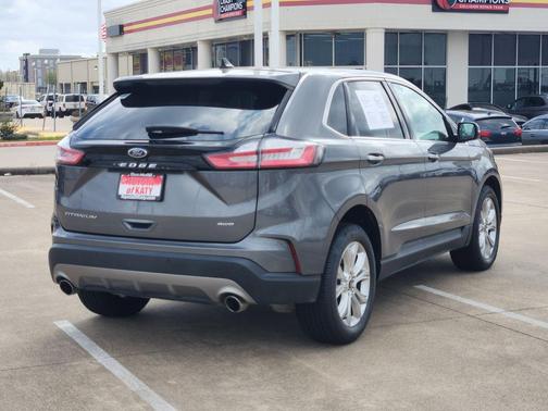 2024 Ford Edge Titanium