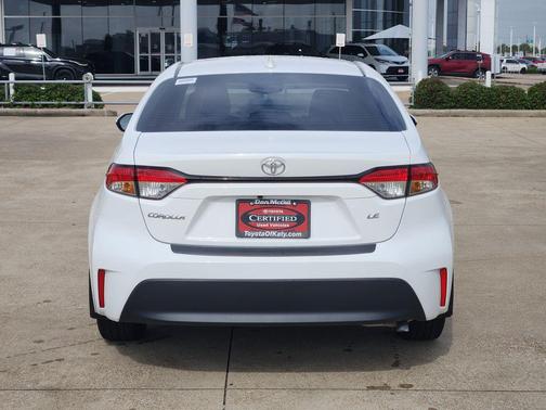 Ice 2025 Toyota Corolla LE