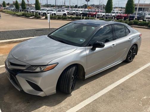 2019 Toyota Camry XSE