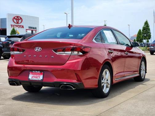 2018 Hyundai SONATA Sport