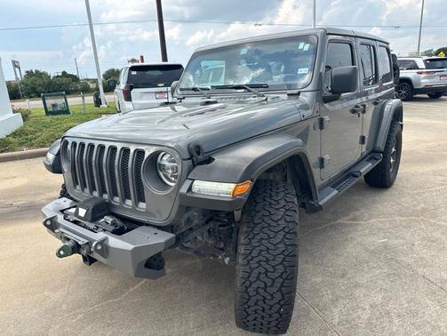 Sting-Gray Clearcoat 2020 Jeep Wrangler Unlimited Rubicon
