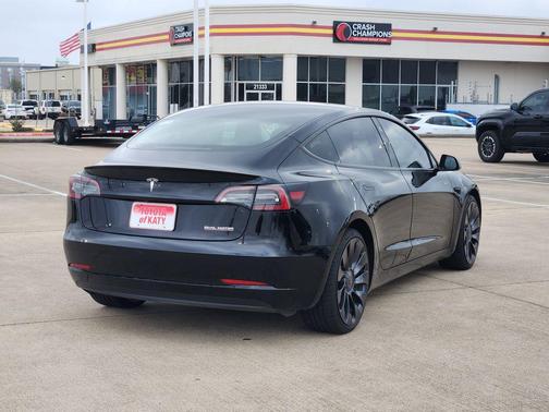 2023 Tesla Model 3 Performance