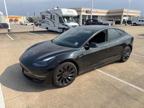 2023 Tesla Model 3 Performance