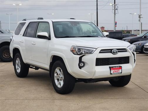 2024 Toyota 4Runner SR5