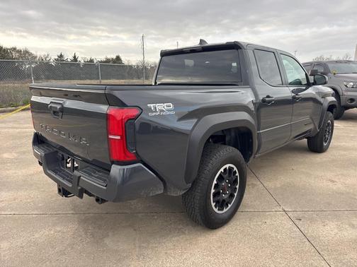 2025 Toyota Tacoma TRD Off-Road