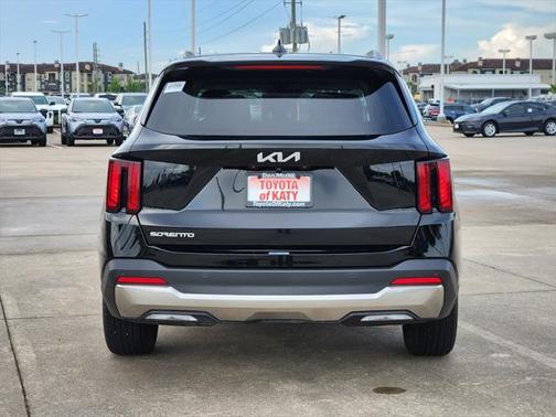 2024 Kia Sorento S