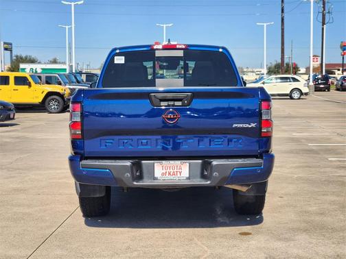 2023 Nissan Frontier PRO-X