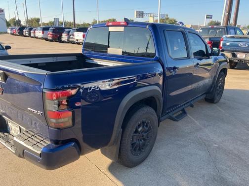 2023 Nissan Frontier PRO-X