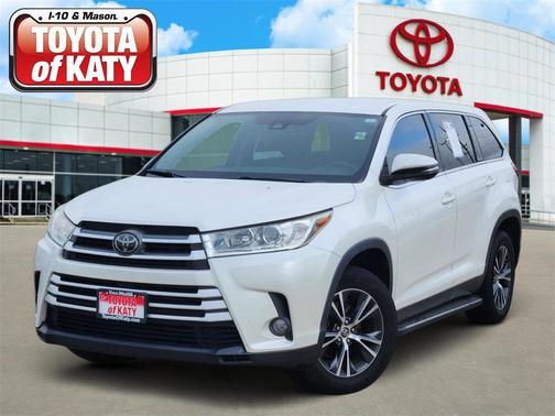 2019 Toyota Highlander LE I4