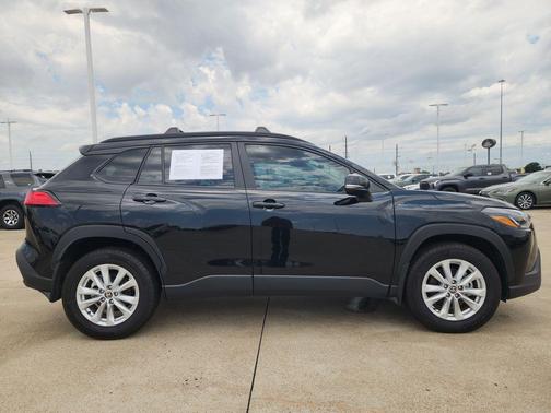 Jet Black 2024 Toyota Corolla Cross LE