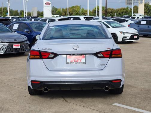 2025 Nissan Altima SR AWD