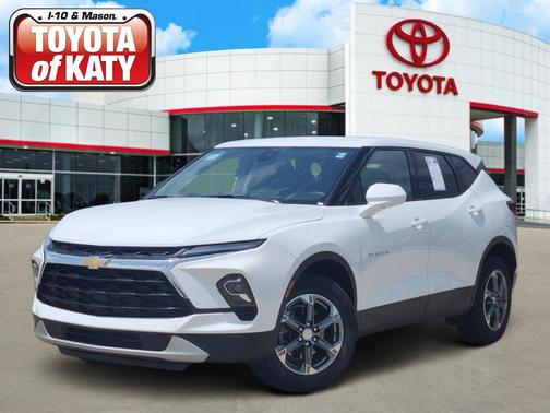 Summit White 2025 Chevrolet Blazer 2LT