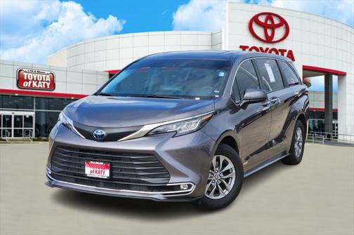 2021 Toyota Sienna XLE 7 Passenger