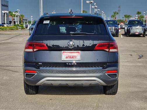 2023 Volkswagen Taos 1.5T SE