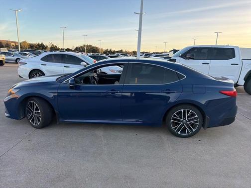 2025 Toyota Camry XLE