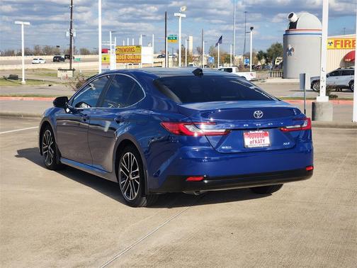 2025 Toyota Camry XLE