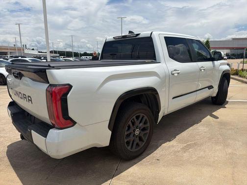 Pearl 2024 Toyota Tundra Hybrid Platinum