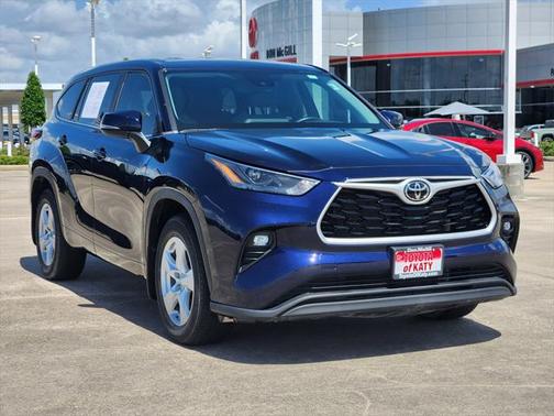 2023 Toyota Highlander LE