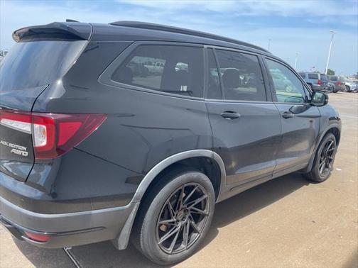 2020 Honda Pilot AWD Black Edition